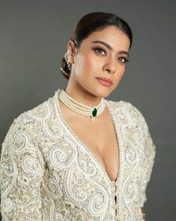 kajol aunty 13a8ee