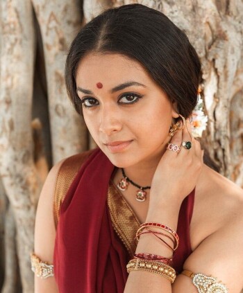 keerthi suresh b30906