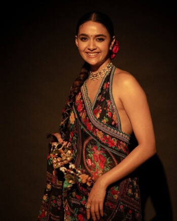 keerthi suresh d638fe