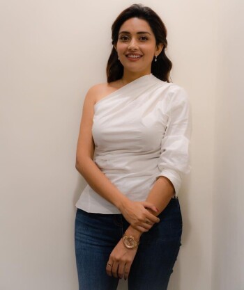 mahima nambiar 0c2e76