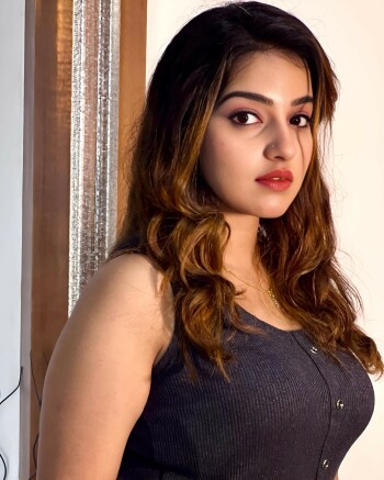 malavika menon 9df6af