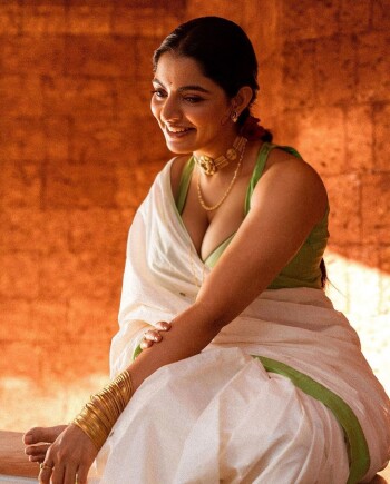 nikhila vimal 8eb48f