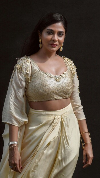 poornima indrajith 4861a5