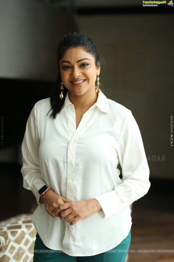 sexy abhirami 8be741