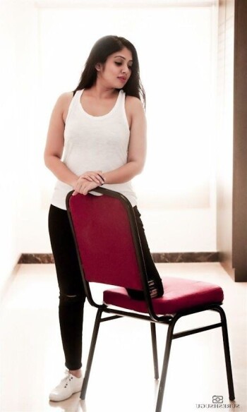 veena nandhakumar f54fce