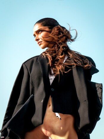deepika padukone real 3530b1