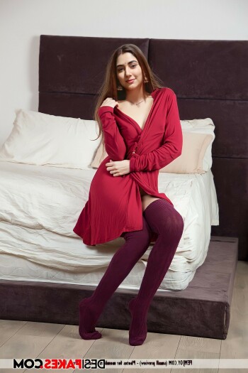 disha parmar 51d9ce