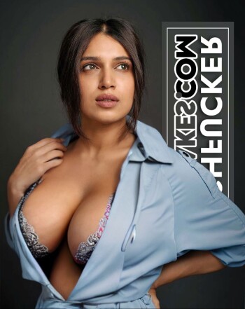 busty_bhumi_pednekar_cd9b66.jpg
