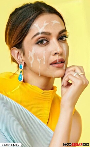 deepika_padukone_facial_90548a.jpg