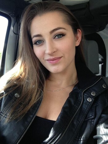 shruti hassan 9de21f