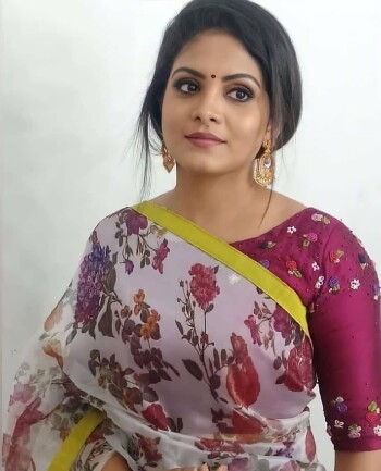 gayathri arun 9e1d77