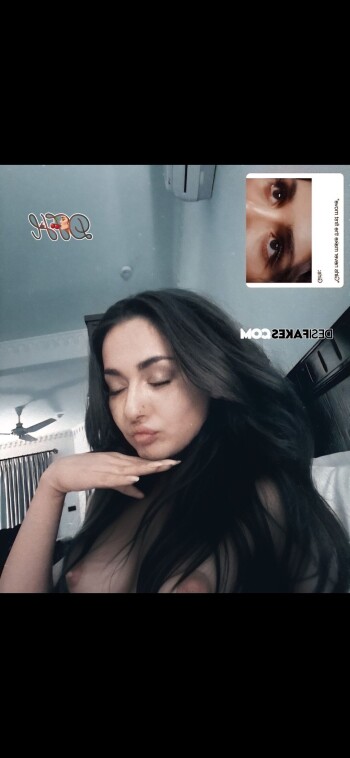 hania randi amir 722e57