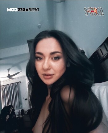hania randi amir ea60dc