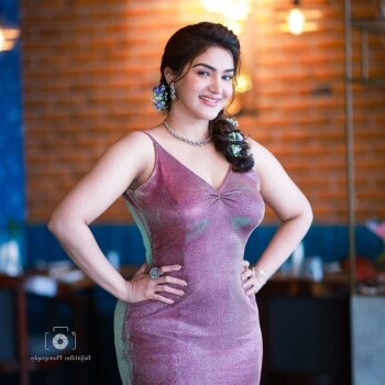 honey rose cc9d3b