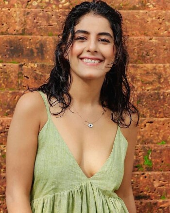 isha talwar 44726d