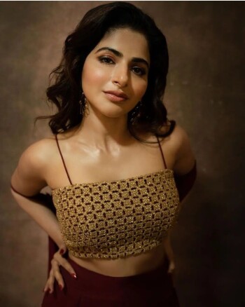 iswarya menon 65e8ea