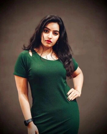 malavika menon 0b604b