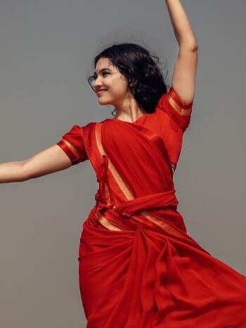 mamitha baiju 6d6317