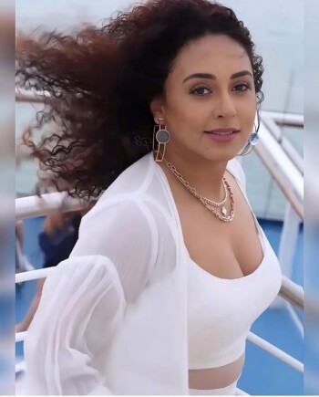 pearle maaney 2ab968
