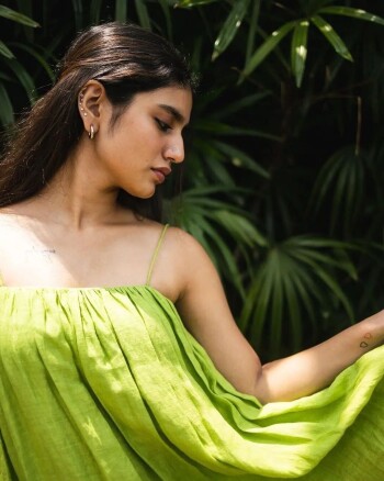 priya varrier f529af