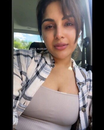 samyuktha menon 1cd206