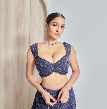 saniya iyyapan 7e48e3