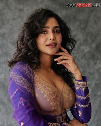 aishwarya lekshmi 7ed036