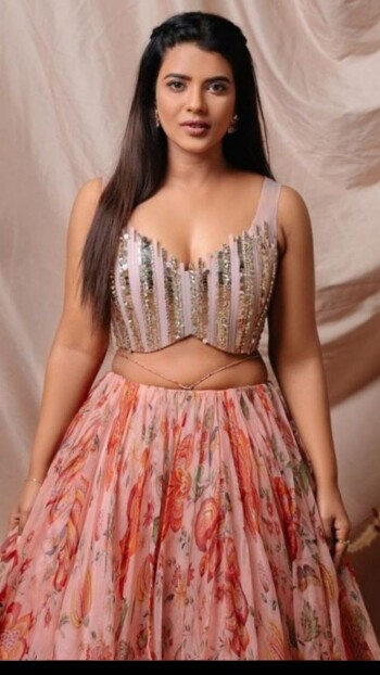 aishwarya rajesh 25ebcc