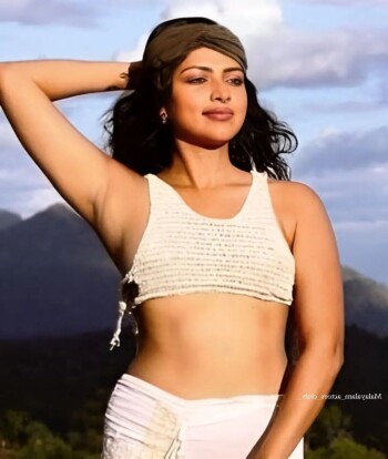 amala paul 8eea3e