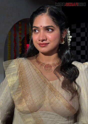 anarkali marikar 5b6542