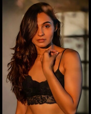 andrea jeremiah 8e52a7