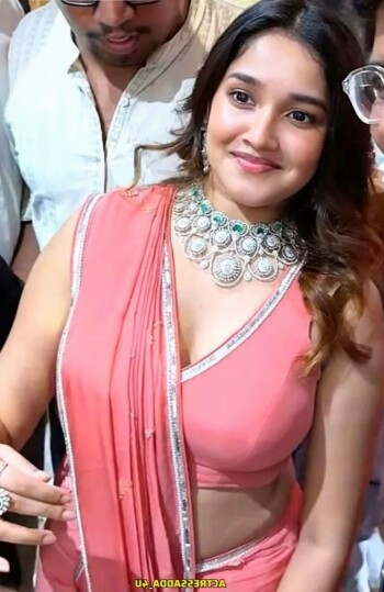anikha surendran 203720