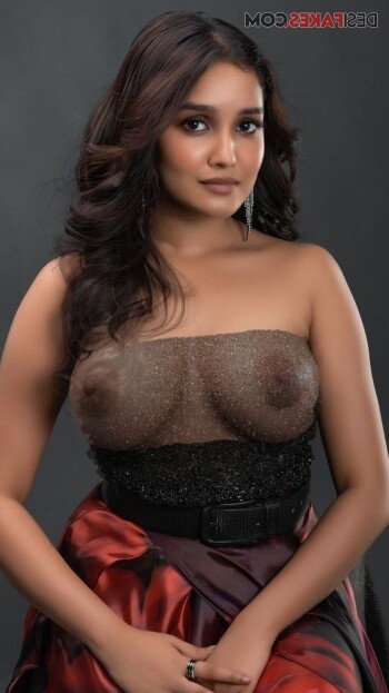 anikha surendran 83fbba