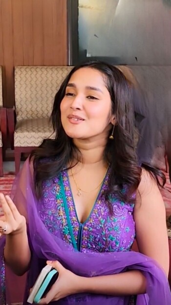 anikha surendran 851e01