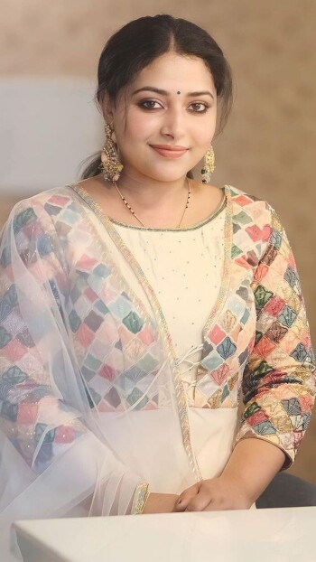 anu sithara 7ee769