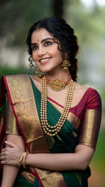 anupama parameswaran 8aef7b