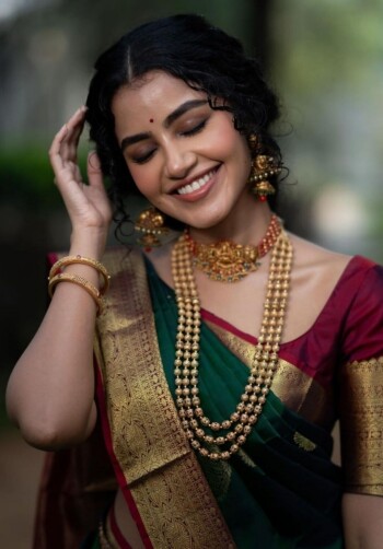 anupama parameswaran 94c840