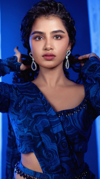 anupama parameswaran dc1974