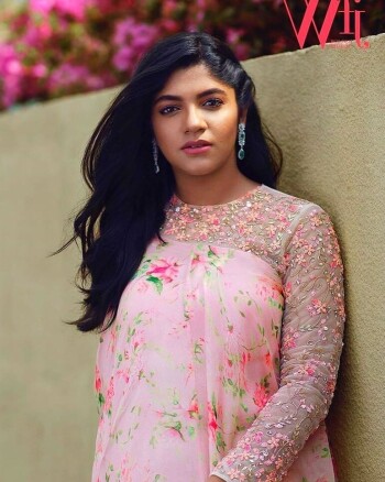 aparna balamurali a16e90