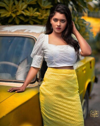 deepa balu 415d44