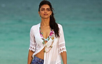 deepika padukone 9b85ce