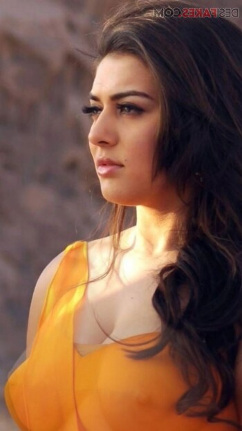 hansika mothwani cec35c