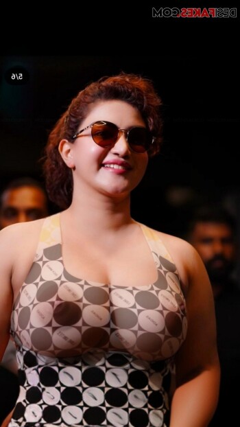 honey rose 60bc81