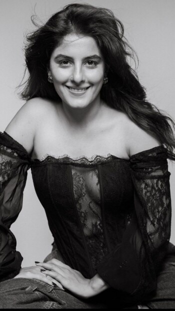isha talwar b94f3f