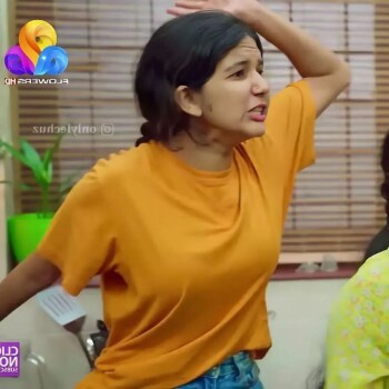 juhi rustagi 1e03e2