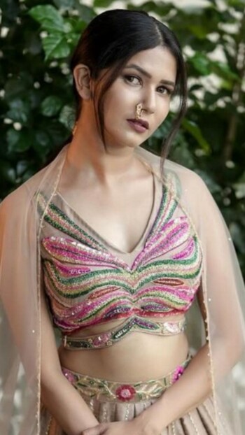 juhi rustagi 636d0c