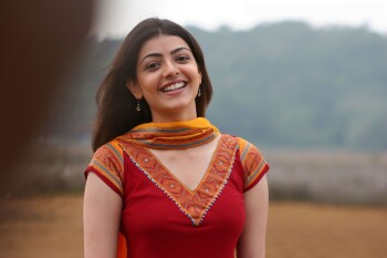 kajal aggarwal 1cb056