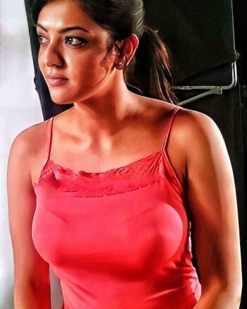 kajal aggarwal eed254