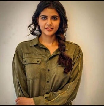 kalyani priyadarshan 725bcb