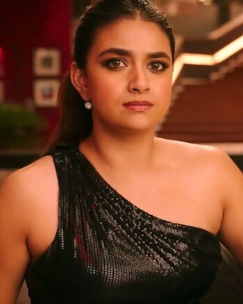 keerthi suresh 1c01cf